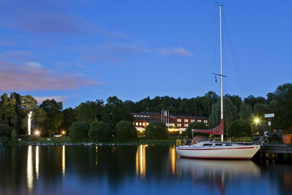 Hotel Skytteholm Ekerö Exterior foto