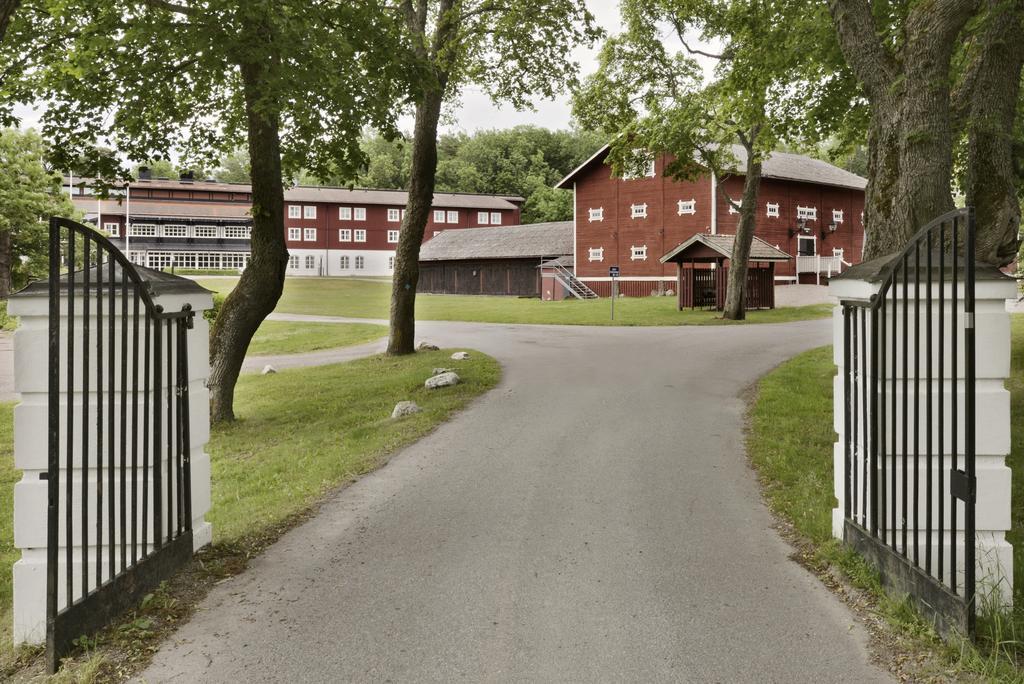 Hotel Skytteholm Ekerö Exterior foto